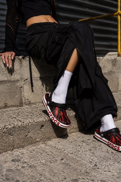 Унисекс сабо Crocs Bayaband Clogs Red Camo