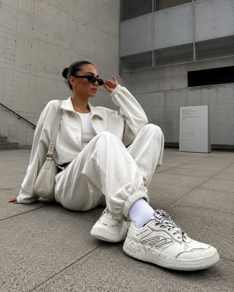 Унисекс кроссовки Balenciaga Hamptons Worn Out Low White