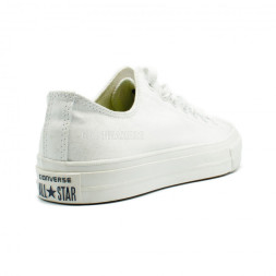 Converse All Star ll Chuck Taylor Low White