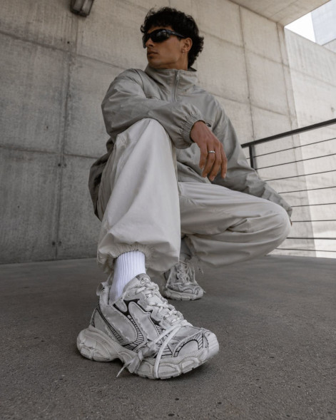 Мужские кроссовки Balenciaga 3XL Sneaker Worn-Out - Beige