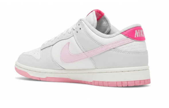 Женские кроссовки Nike Dunk Low 520 Pack - Pink Foam