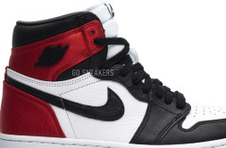 Женские кроссовки Nike Wmns Air Jordan 1 Retro High 'Satin Black Toe'