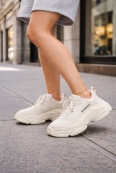 Balenciaga Triple S Beige