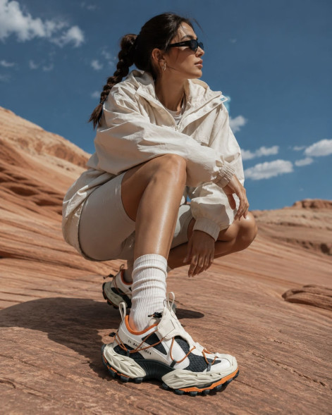 Унисекс кроссовки Balenciaga Hike Sneaker Beige Orange