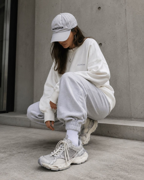 Унисекс кроссовки Balenciaga Stapler Sneaker Beige Grey